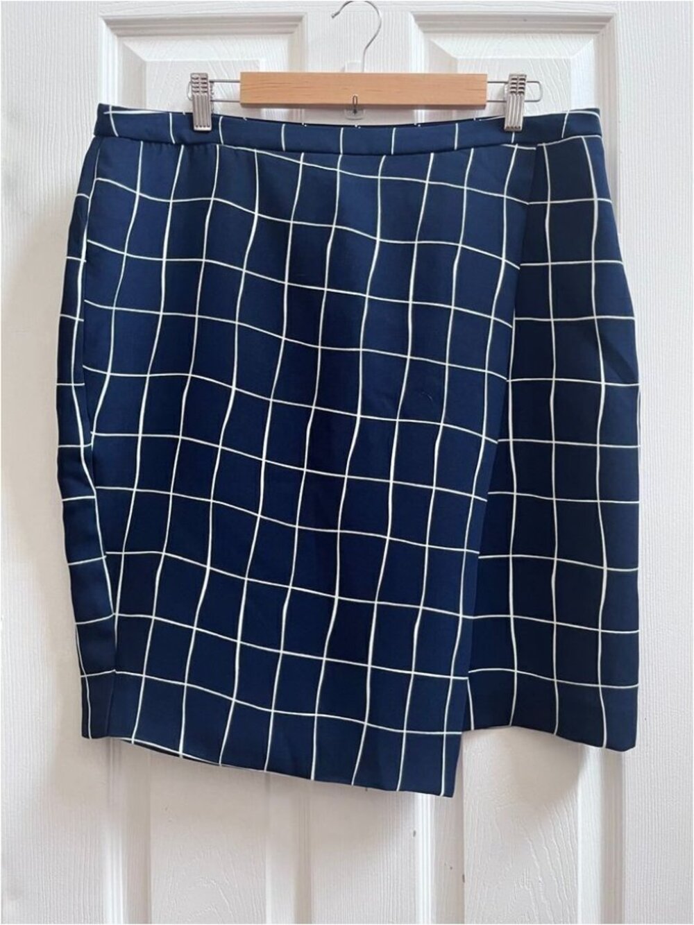 Skirt Size 16